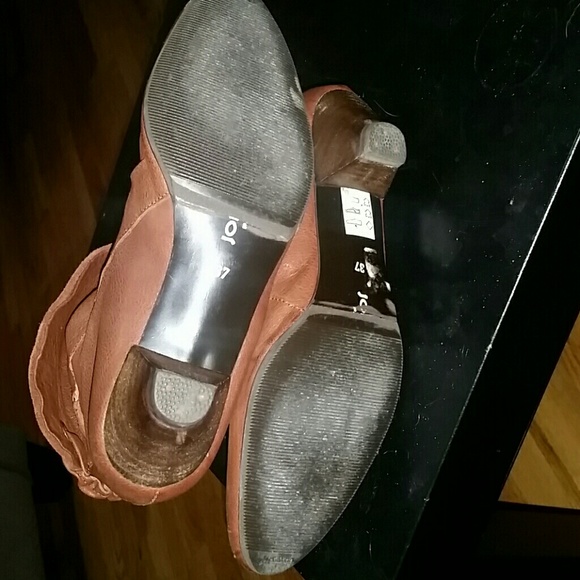 Jonak Paris Fold Over Kitten Heel Ankle Boot - Picture 5 of 8